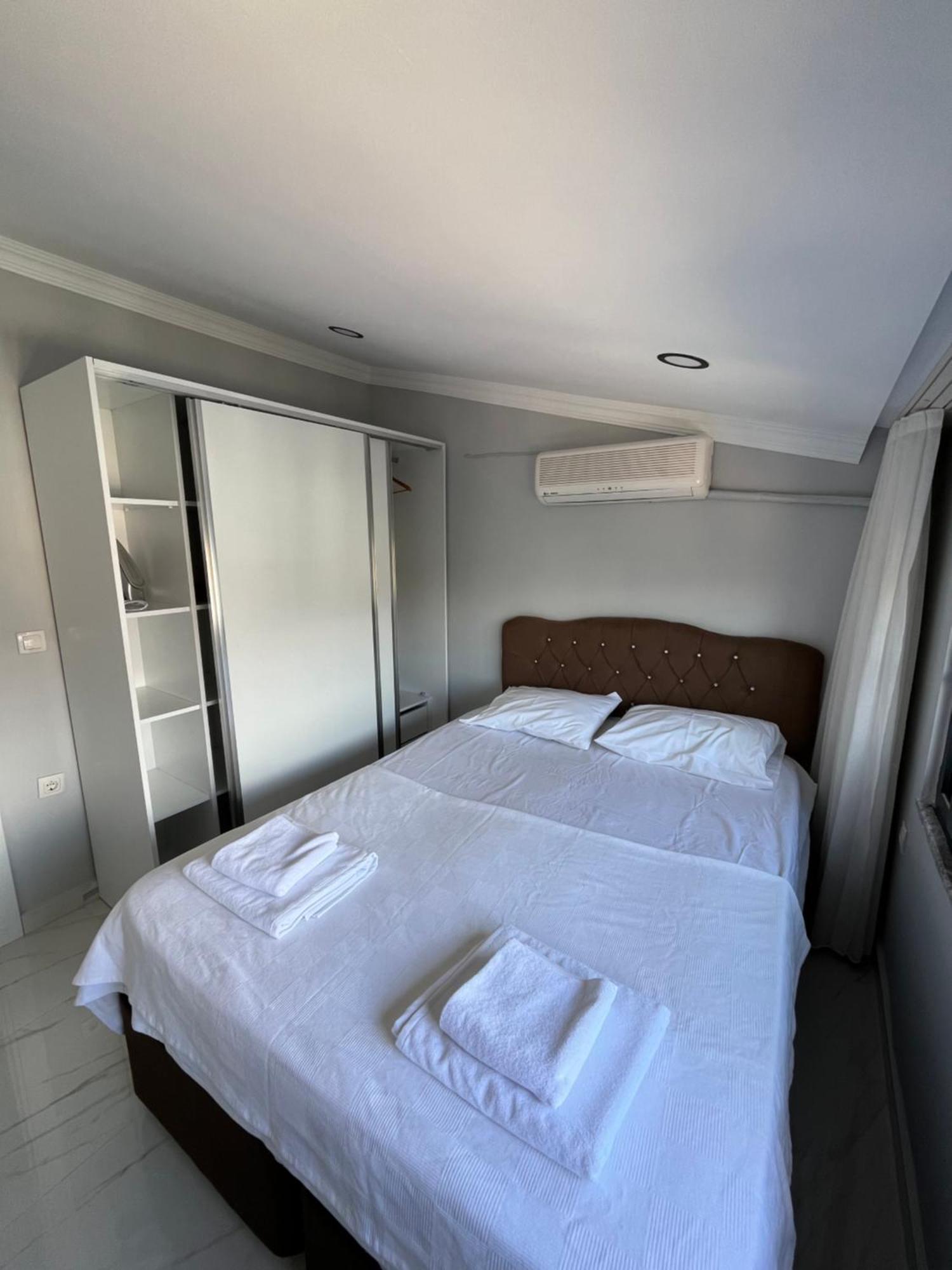 Sidebylotus Apartment *